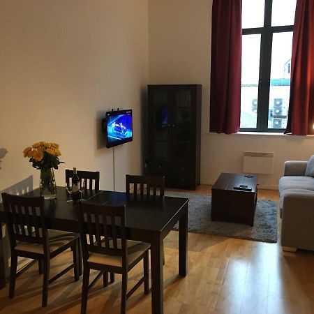 Stylish City Centre Apartment Cardiff Exterior foto